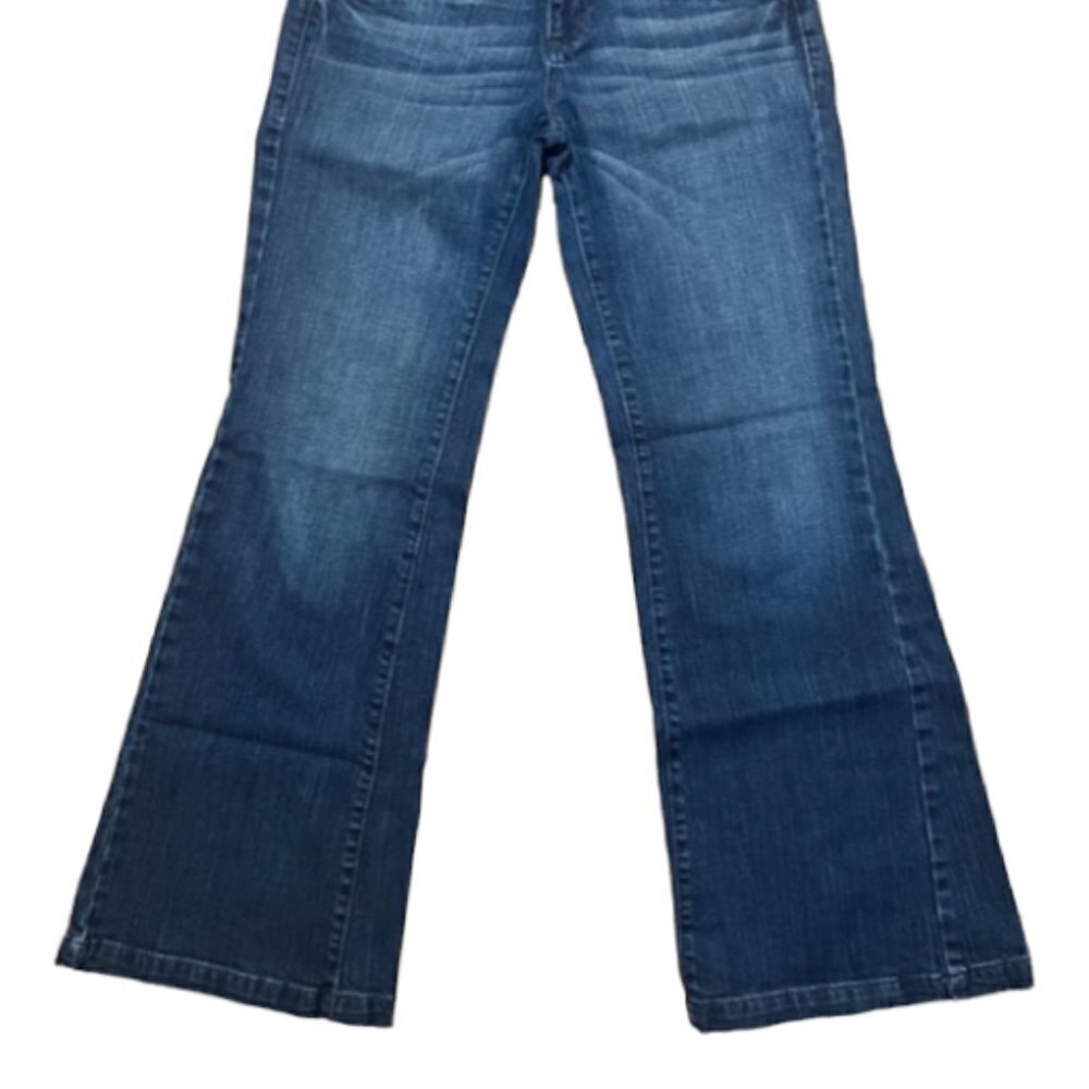 DKNY Jeans Women's 6 Blue Bootcut Classic Embroidered Pockets Excellent cond - Picture 2 of 8